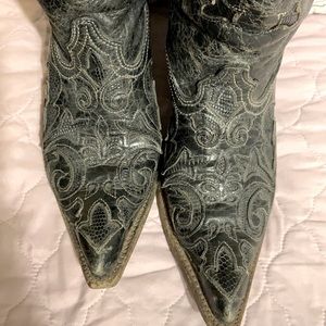 Women’s Corral black vintage lizard overlay